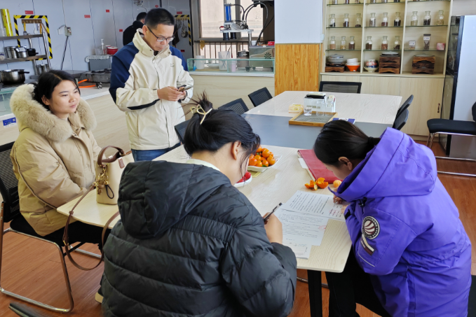 洛陽客戶成功簽約大學(xué)食堂鍋底香土豆粉.png